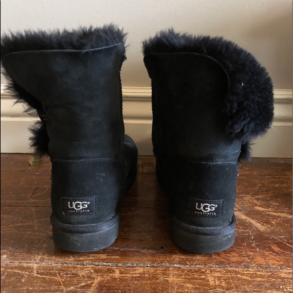 UGGS Black